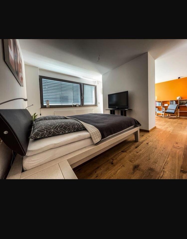 Zimmer - Modernes Apartment Mit 45 Qm. Straubing Exterior photo